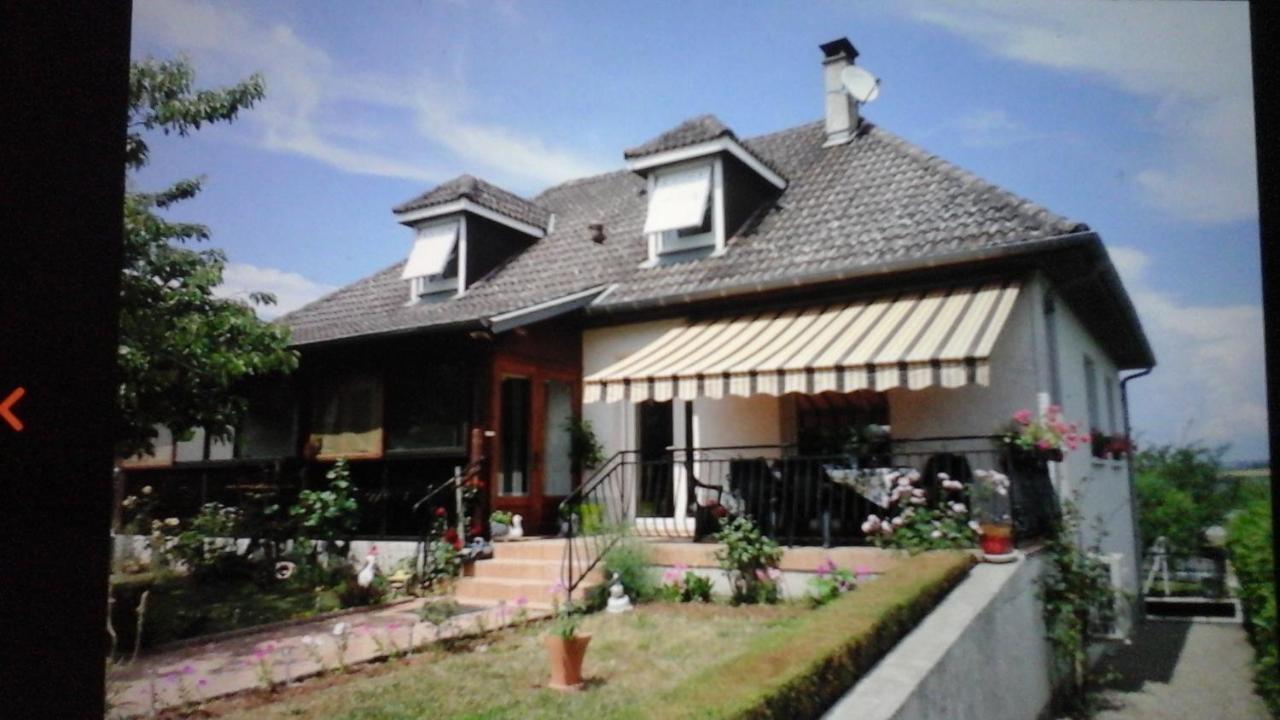 Maison Avec Veranda Proche Du Centre Ville Rignac  Ngoại thất bức ảnh